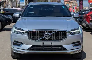 Volvo XC60 D4 AWD 2019 Silver