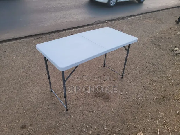 1.2m Plastic Foldable Table - 1
