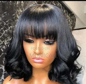 Bouncy Flinch Wig - Wavy Hair
