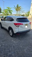 Honda Vezel 2015 White - 4
