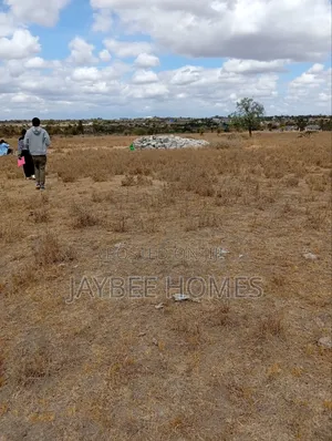 Isinya Plots Along Namanga Road