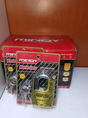 Mindy Padlock 60mm - 3 Keys, High Precision