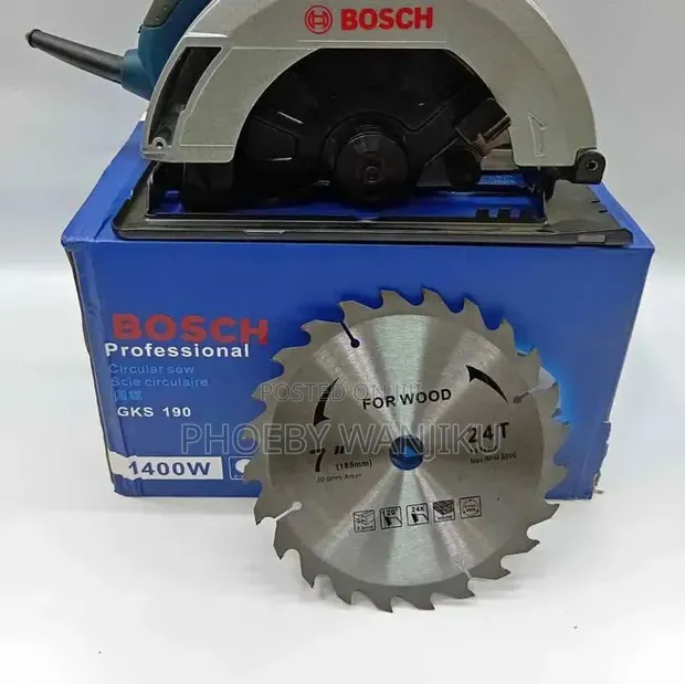 Bosch 1400W Professional Circular Saw - 1
