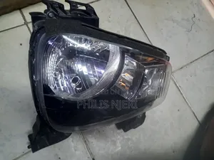 Suzuki Alto Headlight - Ex Japan