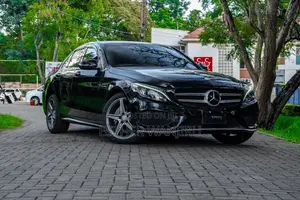 Mercedes-Benz C200 2016 Nyeusi