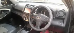 Toyota RAV4 2008 Nyeusi