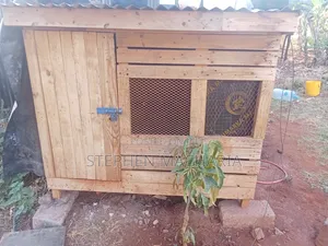 Used Dog Kennel - 4x5 ft