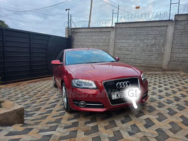 Audi A3 2014 Red - 1