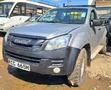 Isuzu D-MAX 2014 Silver - 3