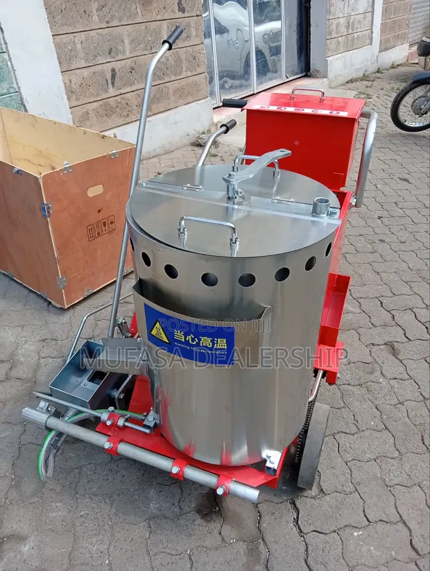 Imported Thermoplastic Road Marking Machine - 1
