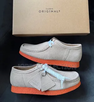 Clarks Wallabees Suede Grey Orange Gum Sole Leather Shoes