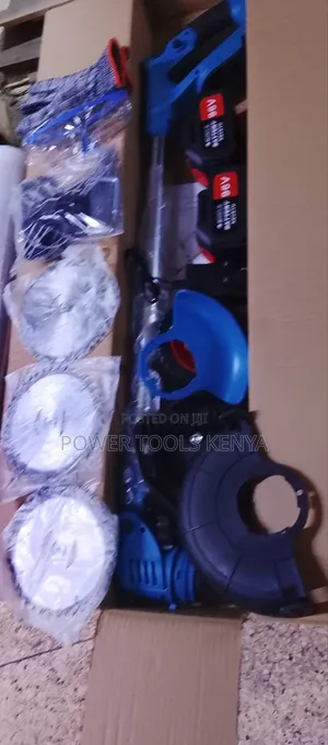 Cordless Hedge Trimmer - Betri 2 Zimejumuishwa