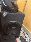 Pioneer Sound System: 1 Subwoofer, 2 Midranges, 2 Tweeters, 1200W Amp - 1