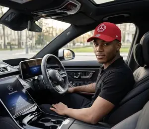 Kofia ya Besiboli ya Timu ya Mercedes-Benz AMG Petronas F1