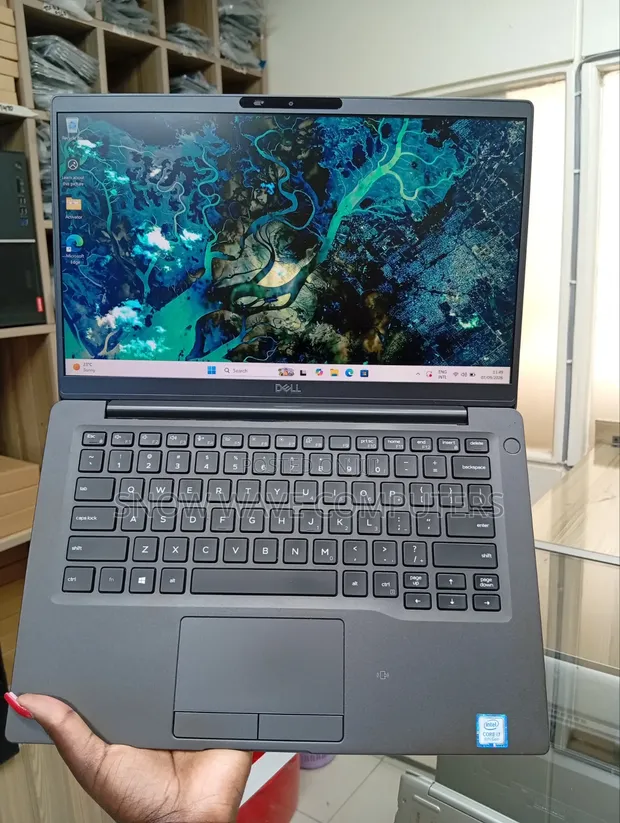 Dell Latitude 7400 Laptop 8GB RAM Intel Core i7 256GB SSD - 1