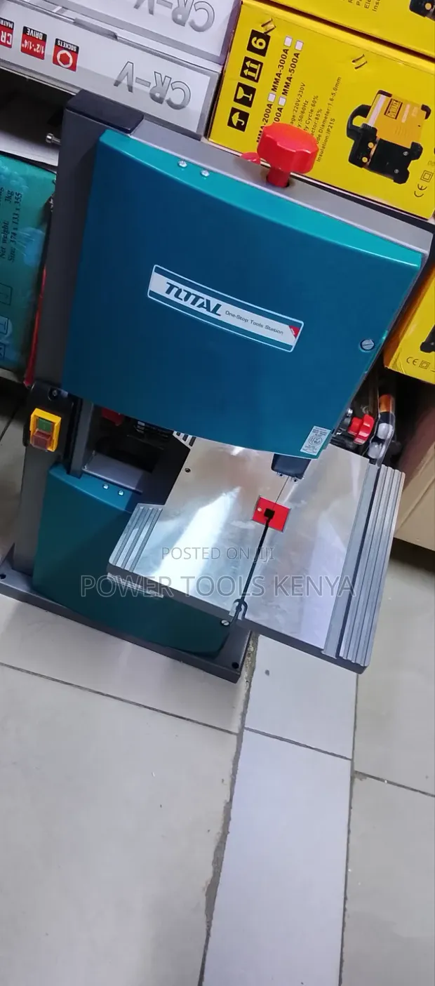 TOTAL Bench Band Saw - 1
