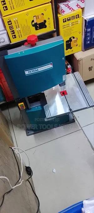 TOTAL Bench Band Saw