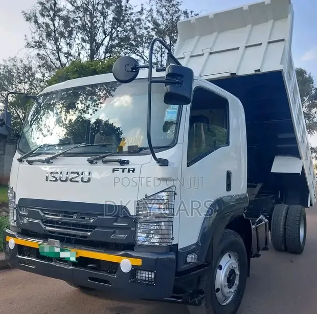 Isuzu FTR Tipper 2021 Nyeupe - 1