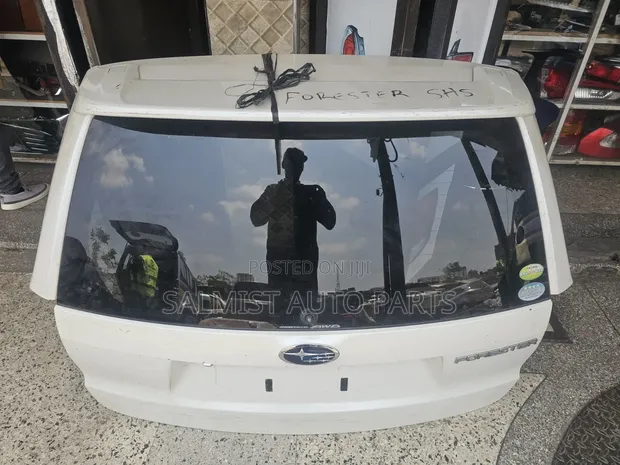 Subaru Forester SH5 2009 Boot / Tailgate - 1