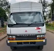 Lori la Mitsubishi FH215 - 3