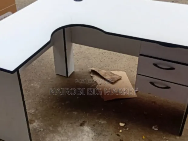 1.2m White Office Desk Table - 1