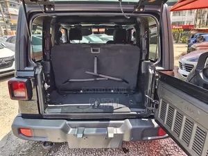 Jeep Wrangler Sport 4x4 2019