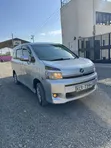 Toyota Voxy 2012 Silver - 3