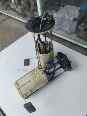 Mitsubishi Canter/Fuso 4P10 Fuel Tank Pump