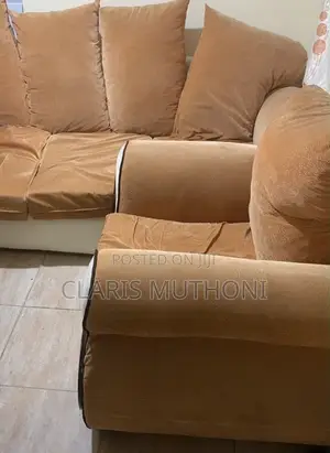 Used 4 Seater Sofa Set (3+1)