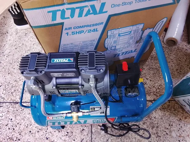 TOTAL 1.5HP Oil-Free Air Compressor - 1