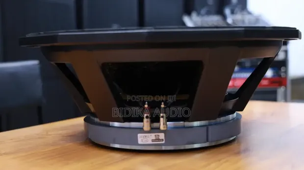Derwel PD1850 Professional Speaker - 1