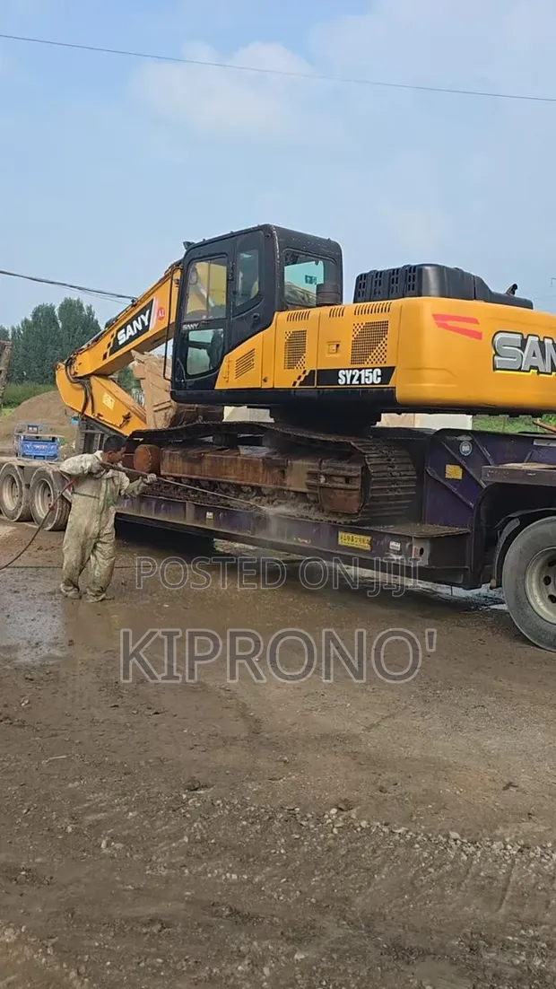 Sany SY215C Excavator - Foreign Used - 1