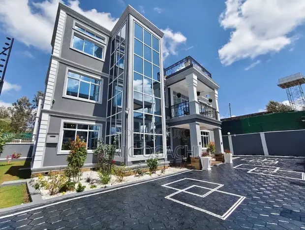 Maisonette ya Vyumba 6 Iliyo na Samani Ol Keri Inauzwa - 1