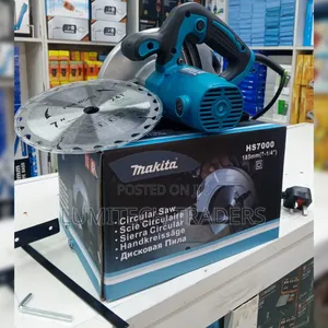 Makita 7" 1400W Circular Saw + Free Blade