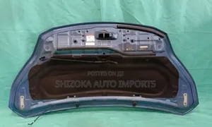 Bonnet for Nissan Serena C27 (2017)