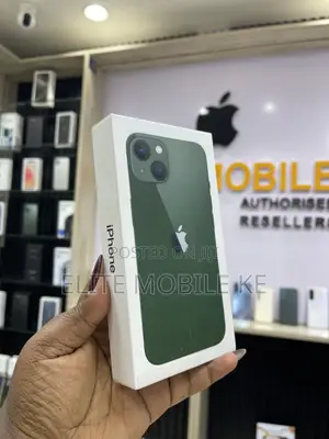 New Apple iPhone 13 128GB Green