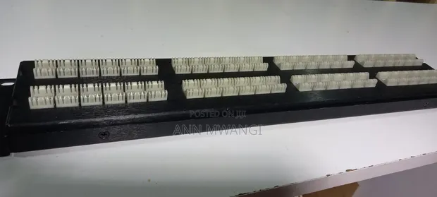 Siemon CAT6 Patch Panel 24-Port - 1