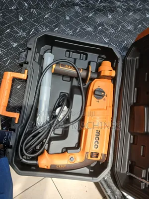 Ingco 800W 26mm Rotary Hammer Drill