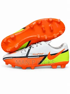 Nike Phantom Football Boots - Brand New