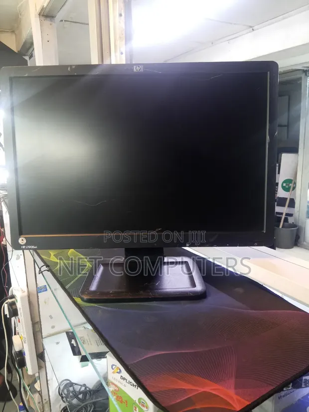 HP L1908wi Monitor ya Inchi 19 - 1