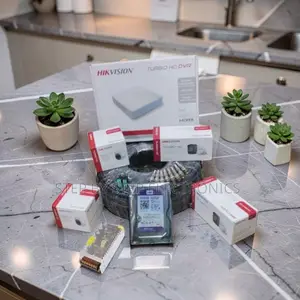 Mfumo wa Kamera 4 za Hikvision 1080P za CCTV za Nje