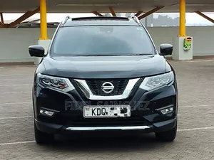 Nissan X-Trail 2017 Nyeusi
