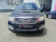 Toyota Hilux 2011 Nyeusi - 3