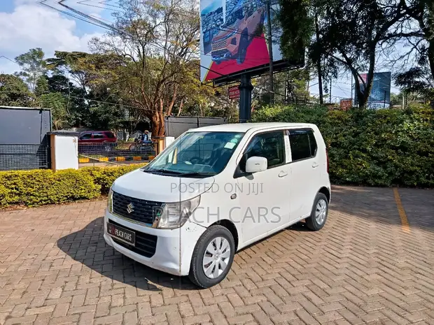 Suzuki Wagon R 2015 White - 1