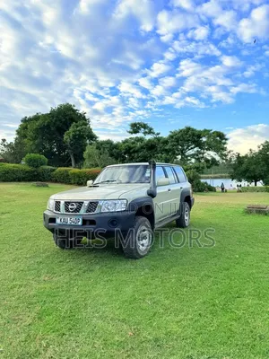 Nissan Patrol Y61 2005 Green