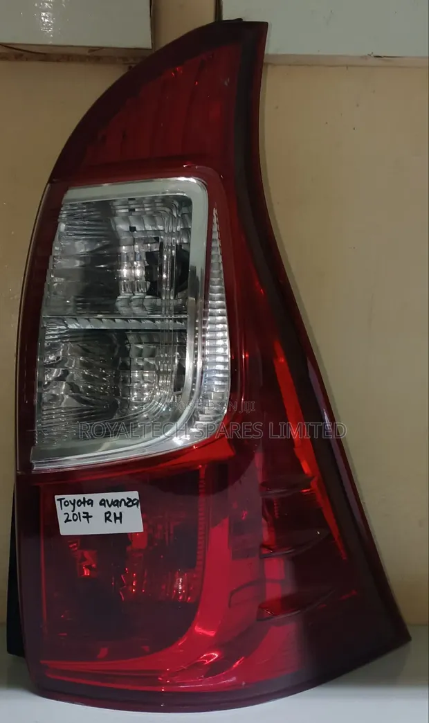Toyota Avanza 2017 RHS Tail Light - 1