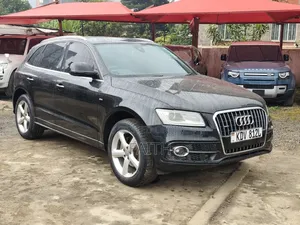 Audi Q5 2.0T Premium AWD quattro 2016