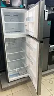 Hisense Double Door Refrigerator 203L No Frost - 2