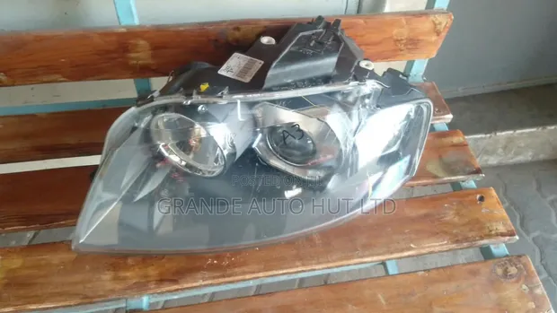 Audi A3 Headlight (Used) - 1