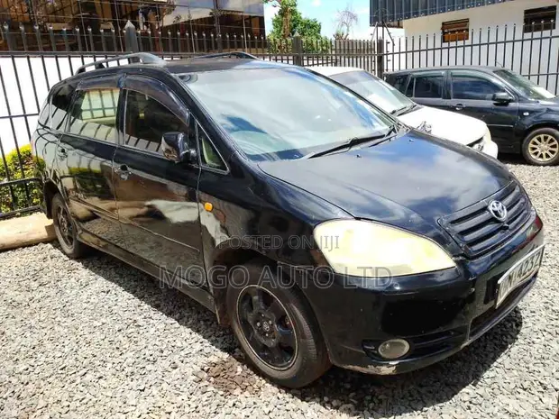 Toyota Ipsum 2003 Black - 1